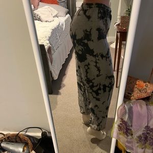 urban outfitters tie dye sweatpants
